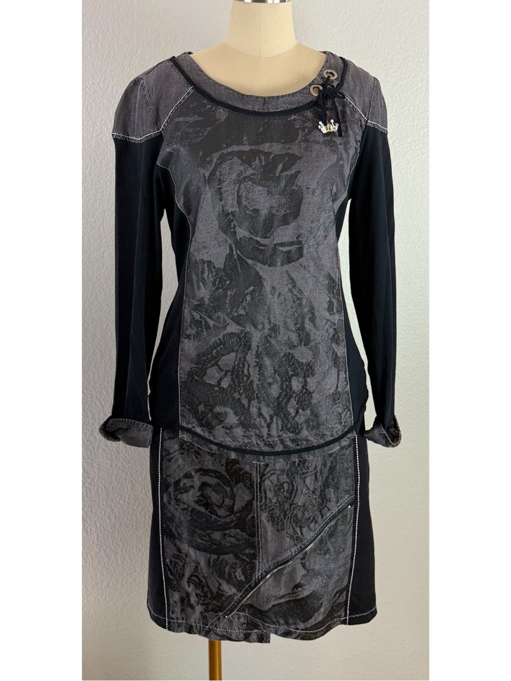 Elisa Cavaletti by Daniela Dallavalle 2pc Blouse/Skirt Set Medium/Large
